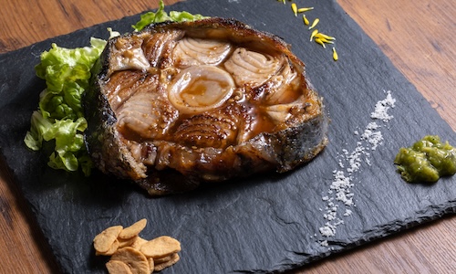 マグロテールステーキ